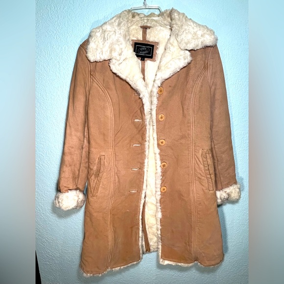 Steve Madden Jackets & Blazers - STEVE MADDEN VTG Y2K Cream Faux Fur & Soft Tan Leather Long Winter Coat Size S